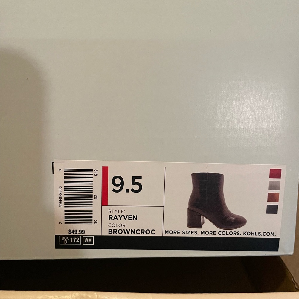 SO Rayven Stretch Brown Croc Ankle Boot Size 9.5 NIB New - Picture 4 of 11